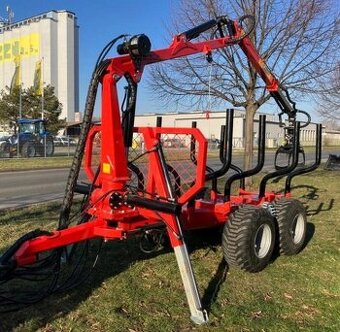 vyvážečka, vlek na dřevo, hydraulická ruka,