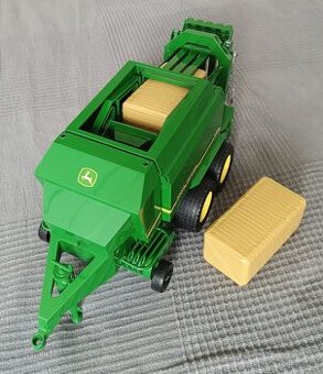 Bruder Lis na velké balíky John Deere 690