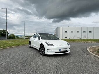 Tesla Model 3 Longe Range AWD Dual Motor | 9/2021