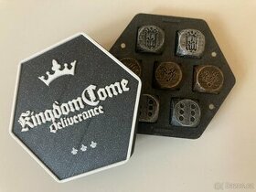 Kingdom Come: Deliverance - Hrací kostky s krabičkou