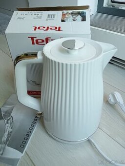 TEFAL varná konvice 1,7L TOP STAV