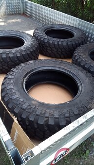265/70 R17cca 500km najeto,jako NOVÉ 4x4 M/T M+S pneu - 1