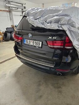 BMW X5 3,0 x Drive 30d-tažné na 2700kg Top stav – 94 tis. Km