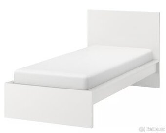 Daruji ikea postel