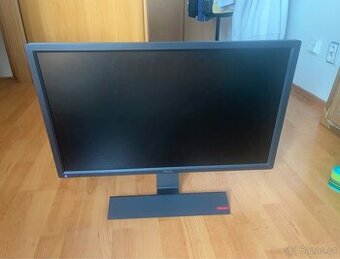 BENQ monitor
