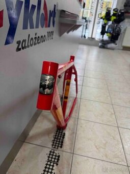 Rám rockmachine