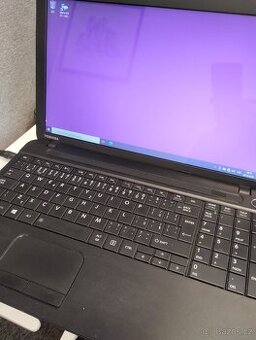 💻 Toshiba Satellite C50D-A-133 – plně funkční, po údržbě