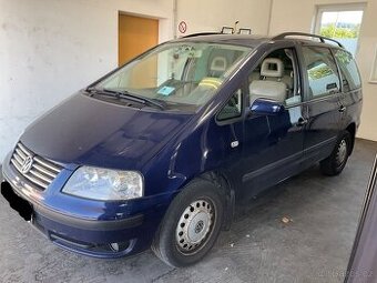 Prodám Volkswagen Sharan 1.9 TDI 96kw  Highline 7 Míst