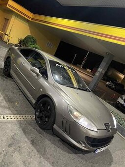 Peugeot 407 Coupe