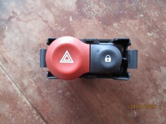 vypínač centrálu a směr.světel Renault Clio III