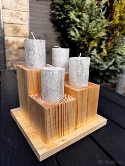 Smrkový masivni svícen – ruční výroba