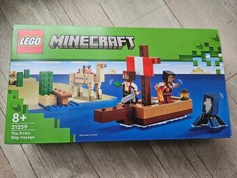 Lego Minecraft Plavba na pirátské lodi 21259