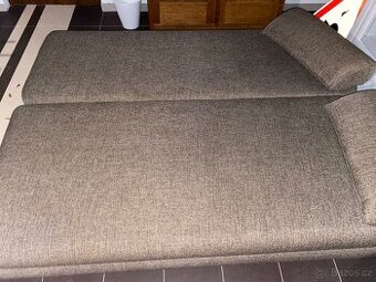 Rozkládací pohovka s úložným prostorem