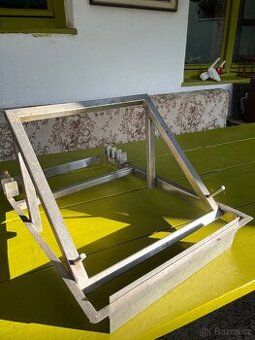 Stojan na odvickovani ramku 39x24