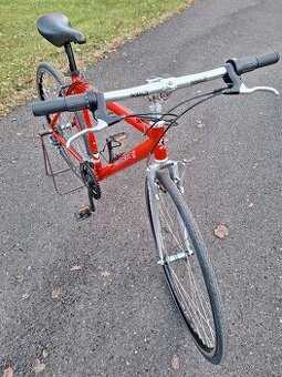 Cyklokrosové kolo do města i hor