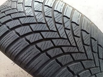 205/45 R17 BRIDGESTONE (4121)