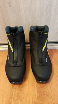 Boty na běžky klasiku Arcore XC100 vel.42EU