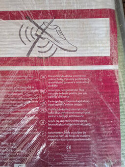 Prodám novou izolaci pod plovoucí podlahu,nové zářivky atd.