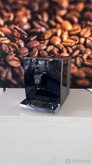 Jura C8 - předváděcí model (záruka, odpočet DPH)