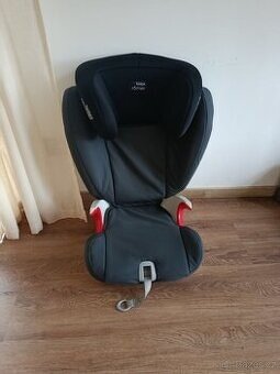 Autosedačka Britax Romer Kid Fix 15-36kg - 1