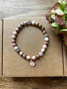 Náramky z přírodních minerálních korálků - růžové srdce