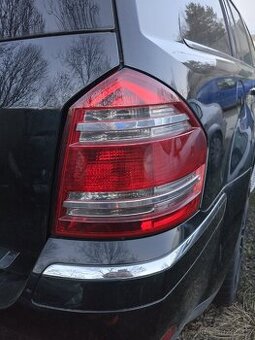 Mercedes GL X164 zadní světla