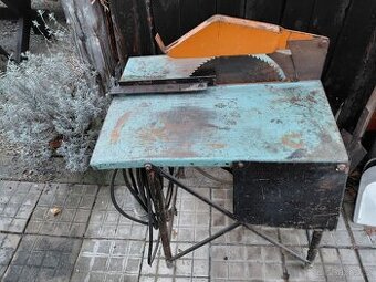 Cirkulárka na dřevo