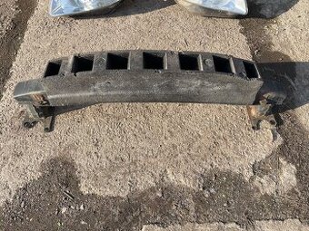 Přední výztuha - příčník Fabia 2.