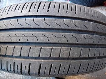 Prodám Sadu pneu 255/40/20/ Pirelli, Letni