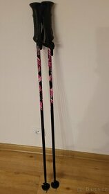 Téměř nové lyžařské hůlky - vel. 105 cm
