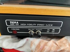 Gramofón Tesla NZC 431 HIGHT FIDELITY STEREO 2 x 15 W