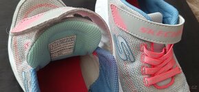 Skechers vel 35, top stav