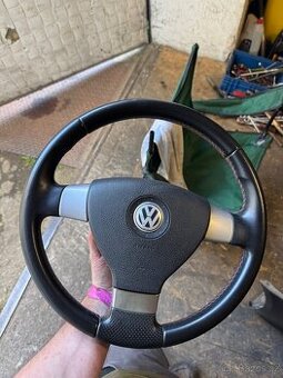3.rameny volant  vw golf 5
