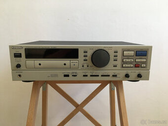 Panasonic SV-3800 DAT