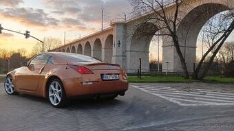 NISSAN 350Z