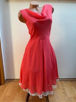 PĚKNÉ ŠATY zn. BODYFLIRT vel. S