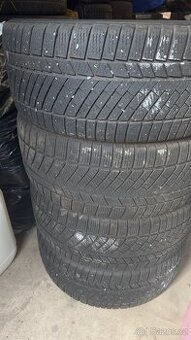 Zimní pneu 255/45/19 Continental (4ks)