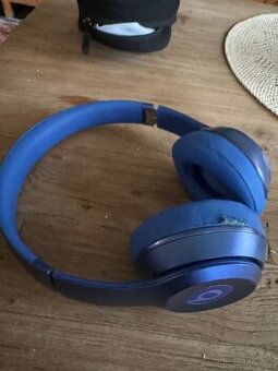 Beats Solo by Dr. Dre wired on the Ear Headphones - Blue