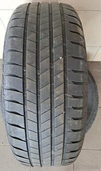 2x letní pneu Bridgestone 215/60 r16, r.v. 2023