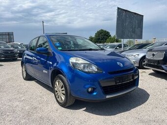 Renault Clio 1.2i 55kw, serviska, klima