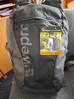 Fotobatoh Lowepro 16L AW - nový