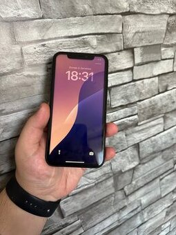 iPhone Xr - 1