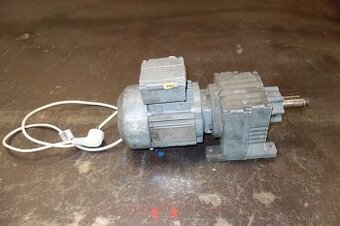 Elektromotor s převodovkou 53 ot./min