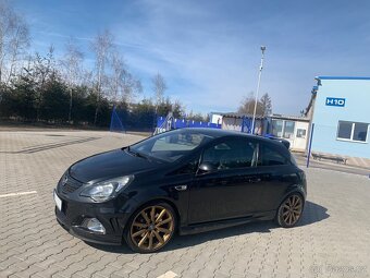 Opel Corsa OPC NRE - 1