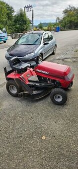 Zahradni traktor