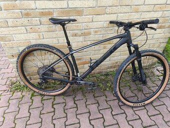 Horské kolo Trek Marlin 8