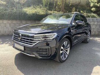 Volkswagen Touareg 3.0TDi 210kW R-LINE 4MOTION r.v. 2024 DPH