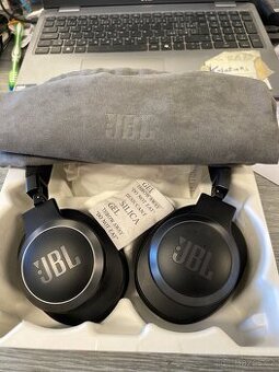 Sluchátka JBL LIVE 770NC