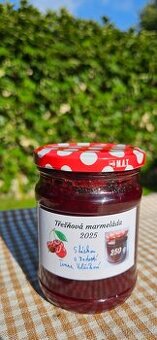 domácí marmelády ze 100% ovoce z naší zahrádky