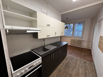 Pronájem bytu 2+1, Dlouhá, Zlín, 13000 Kč/měs, 56 m2